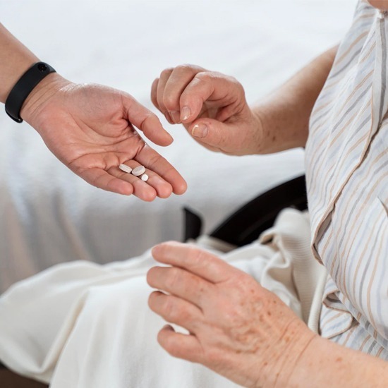 หาแม่บ้าน ดูแลบ้าน แม่บ้านคุณธรรม - บริการส่งแม่บ้านดูแลผู้สูงอายุนิสัยดี หาแม่บ้าน ดูแลบ้าน แม่บ้านคุณธรรม - บริการส่งแม่บ้านดูแลผู้สูงอายุนิสัยดี